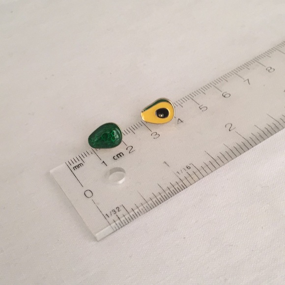 🍏50% OFF/3+...Asymmetrical Avocado Stud Earrings - Picture 7 of 7